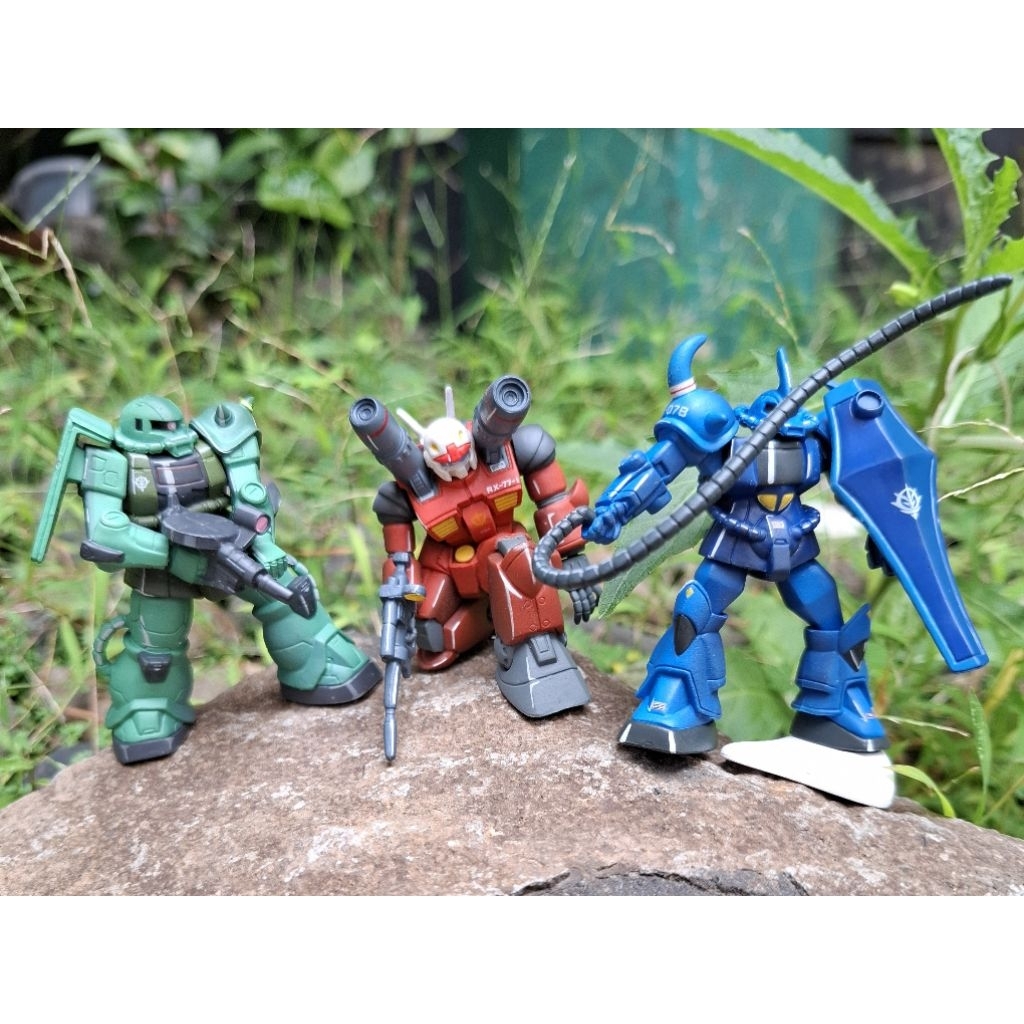 GUNDAM ACTION FIGURE BANDAI PROMO ROBOT