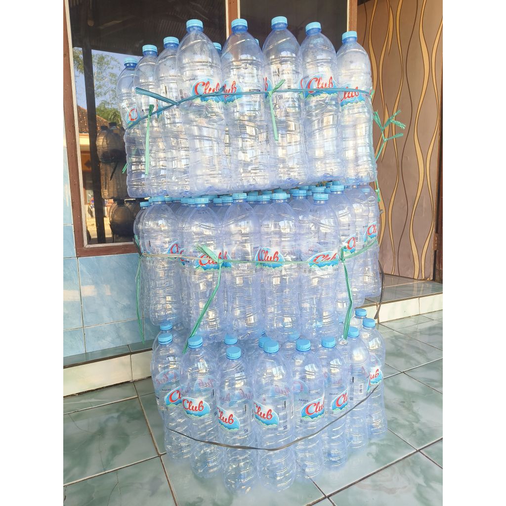 

BOTOL BEKAS BOTOL PLASTIK (MERK CLUB) ISI 25PCS SUDAH BERSIH SIAP PAKAI