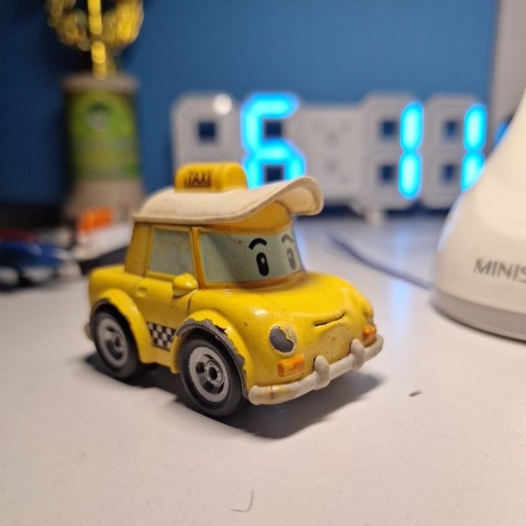 diecast original robocar poli silverlit taxi preloved