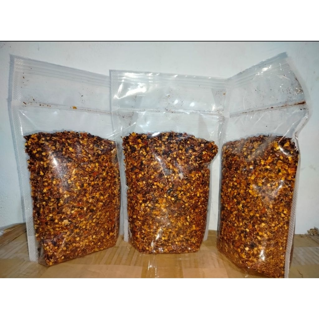 

Chili Flakes/Cabe Bubuk Kasar Kemasan 300 Gram