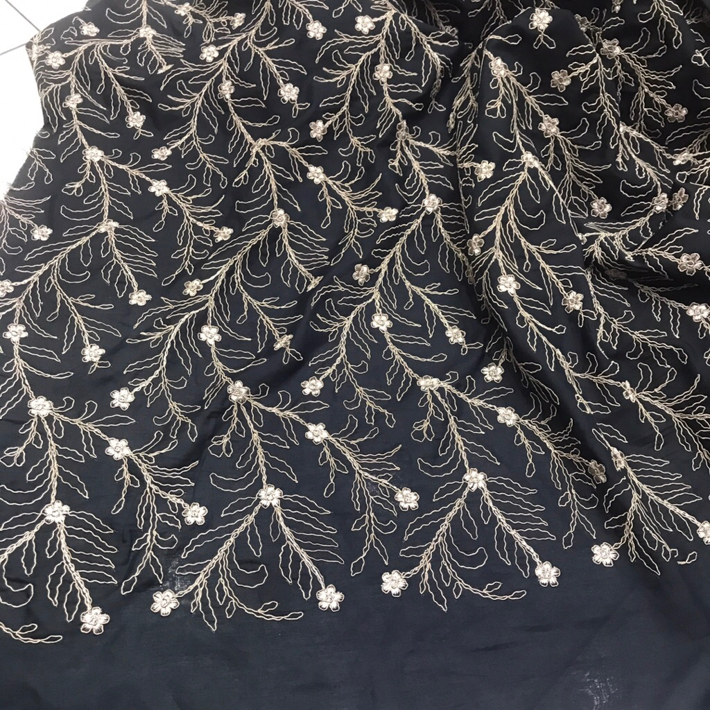 kain katun bordir / bahan katun bordir timbul / katun bordir premium mewah / kain meteran katun bord