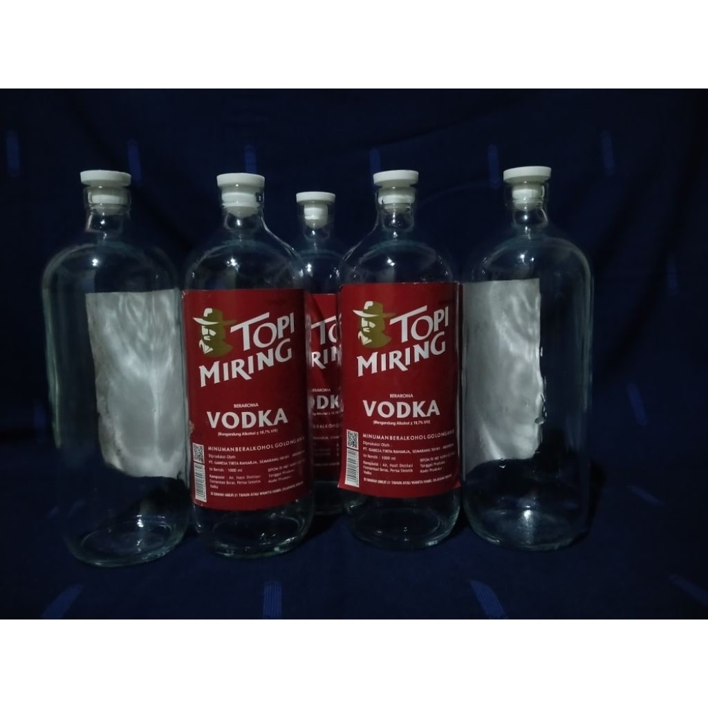 Botol Bensin Kaca Ukuran 1 Liter