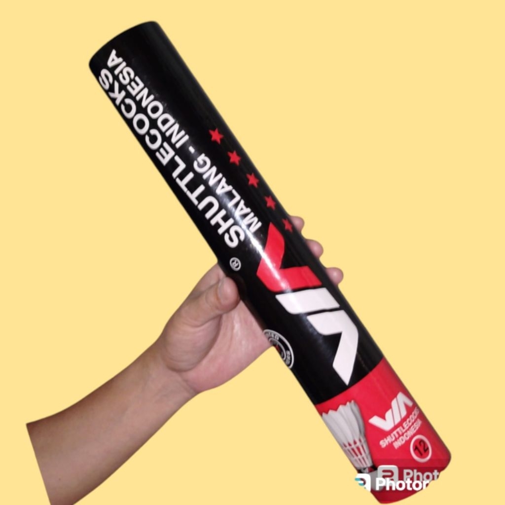 shuttlecock badminton aw