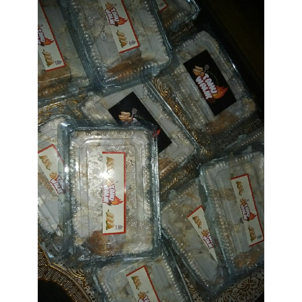 

PAKET BUNDLING TAHU WALIK KHAS BANYUWANGI isi 10 (dapat 10pack)