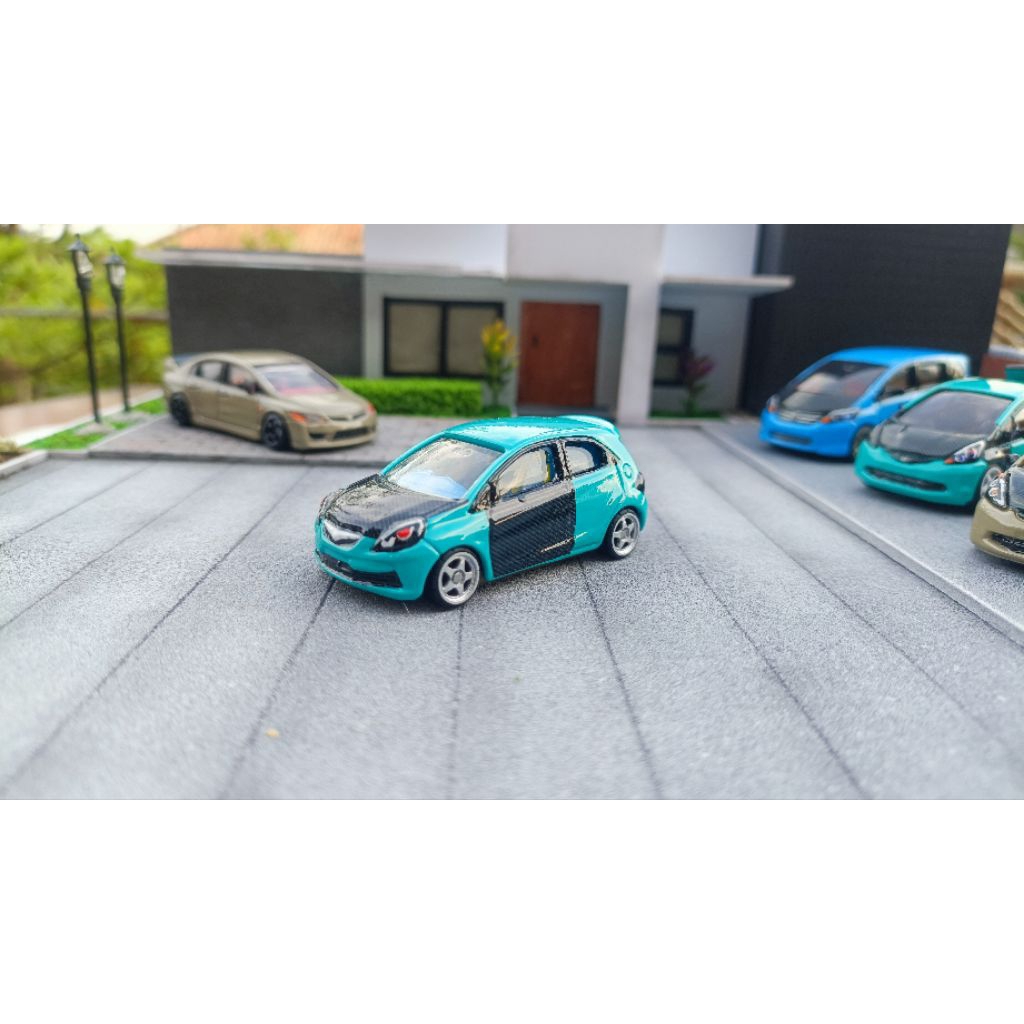 Tomica honda brio custom