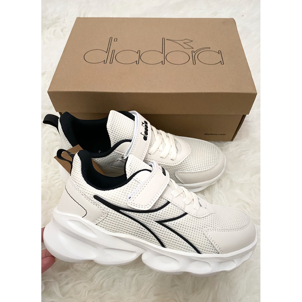 Diadora Nadeem Original NEW Size 35