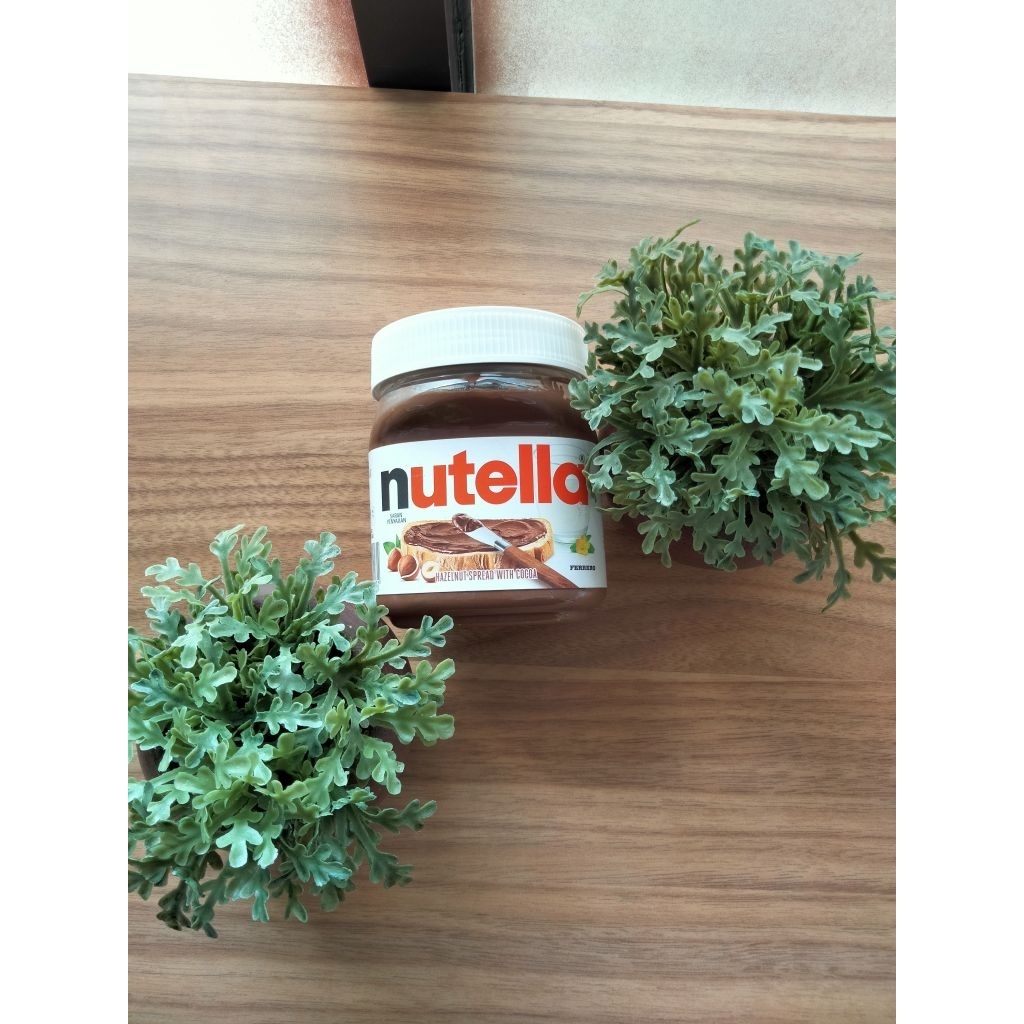

Nutella hazelnut spread with Cocoa 350g