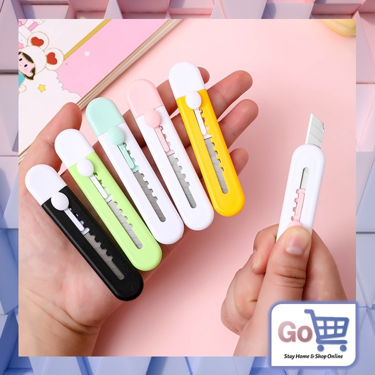 

Go - 1307 Cutter Mini Polos / Pisau Kecil Pemotong Kertas / Pisau Cutter Silet / Mini Cute Cutter