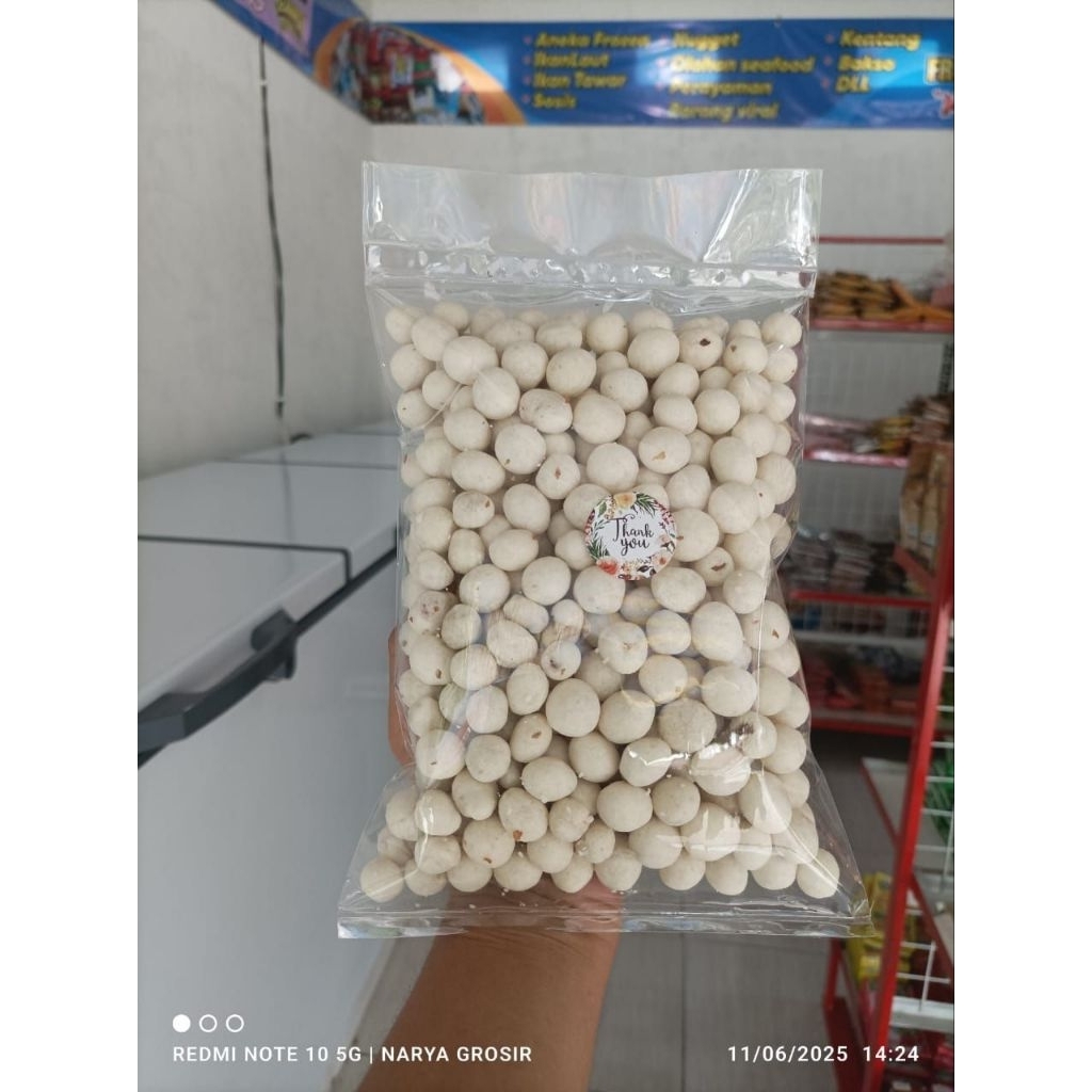 

KACANG ATOM