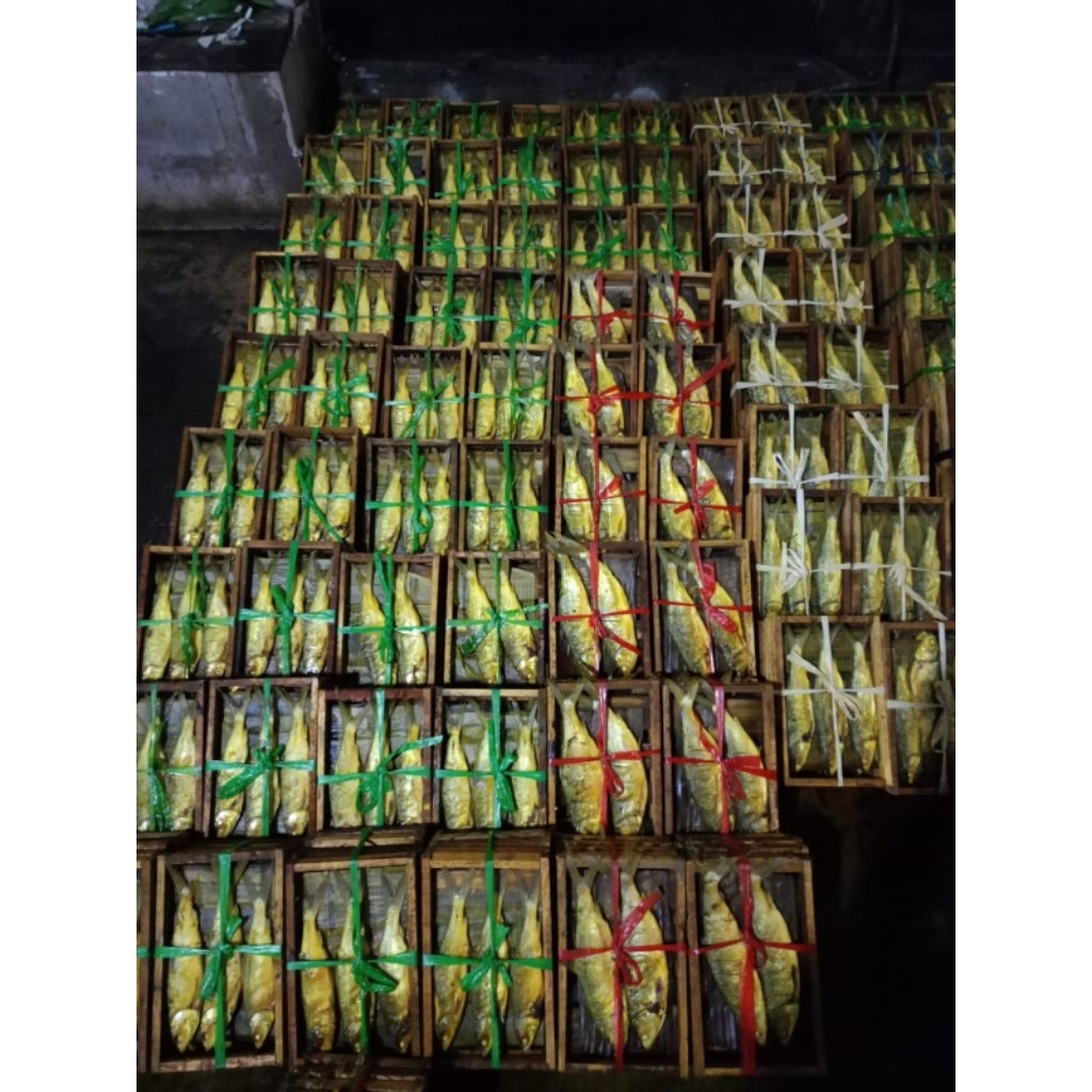 

Bandeng Presto Duri Lunak Juwana Kotak Fresh, Produksi Setiap Hari, Isi 3