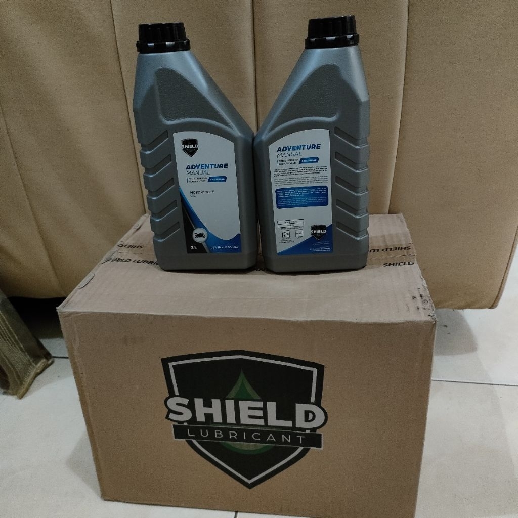 Oli Motor Manual SHIELD adventure SAE10W-40 ( harga 1dus 12pcs ) 1L