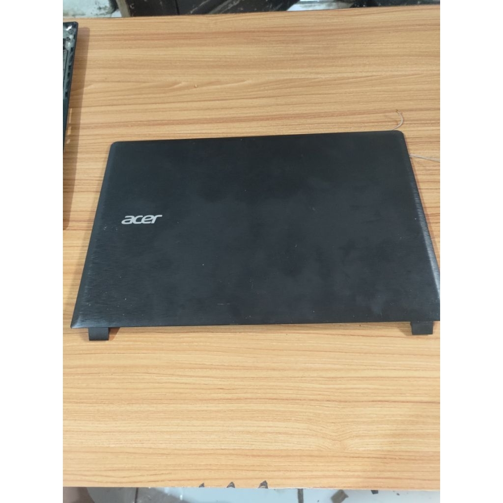 Casing cover lcd led Laptop Acer one 14 Z1401