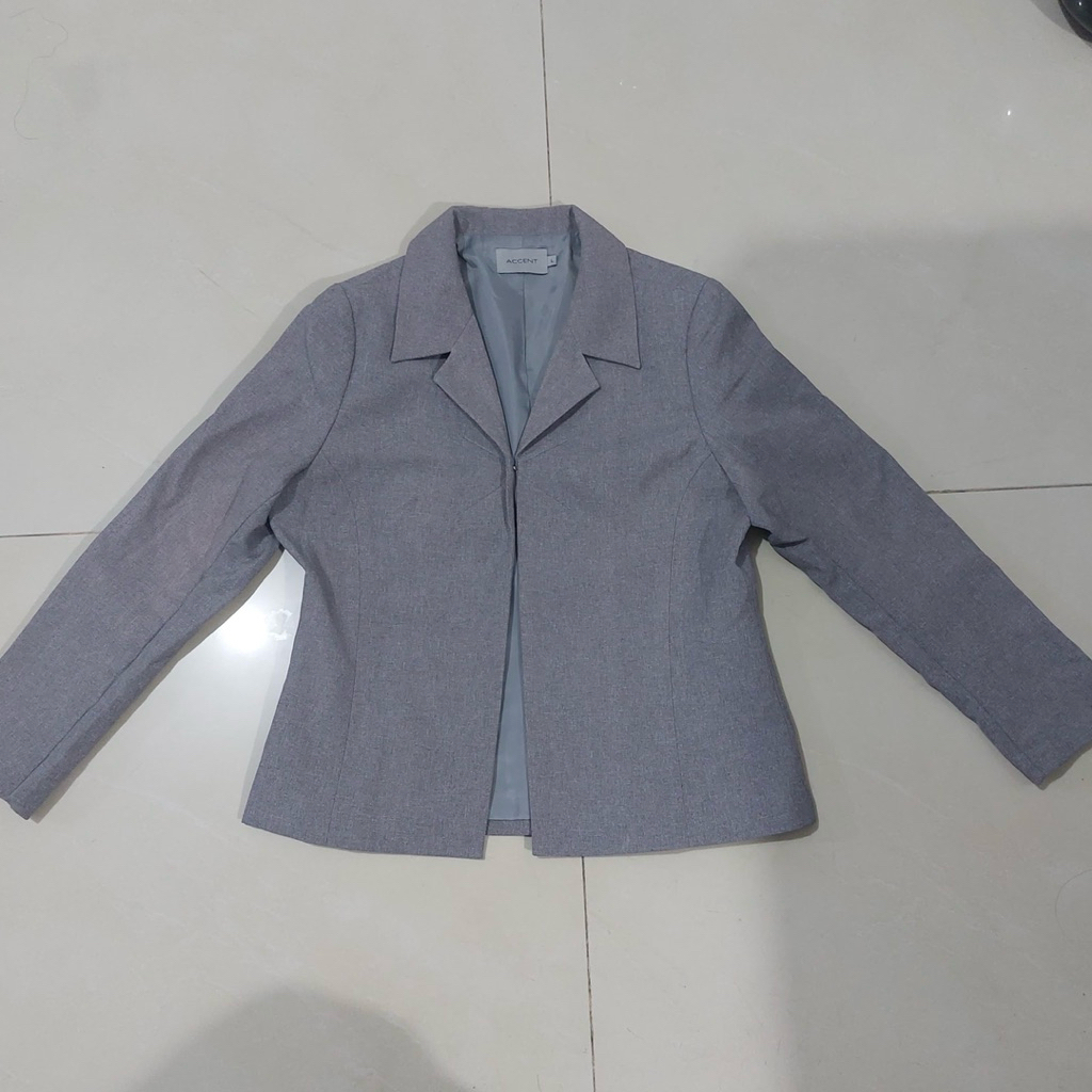 [Preloved] Blazer Kantor Formal Wanita - Accent