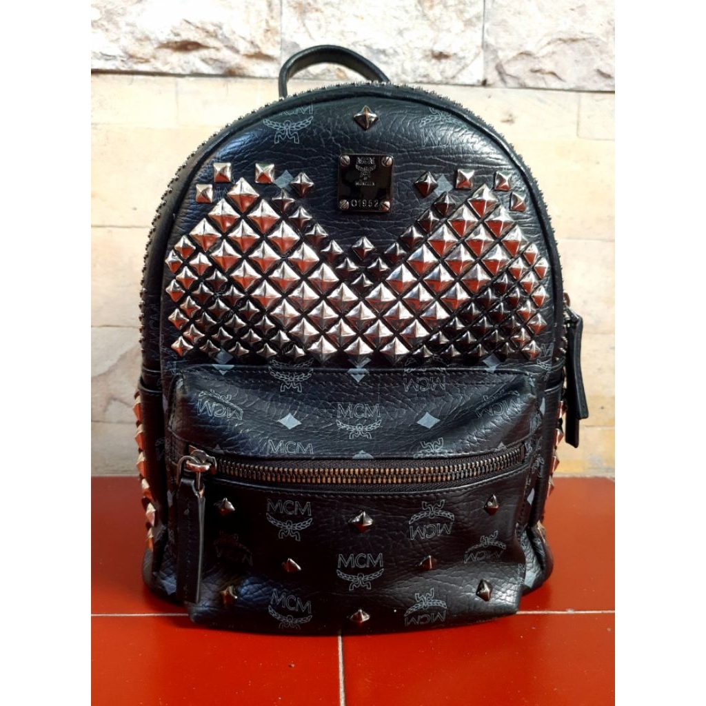 Preloved Tas ransel M*C*M tas ransel murah branded