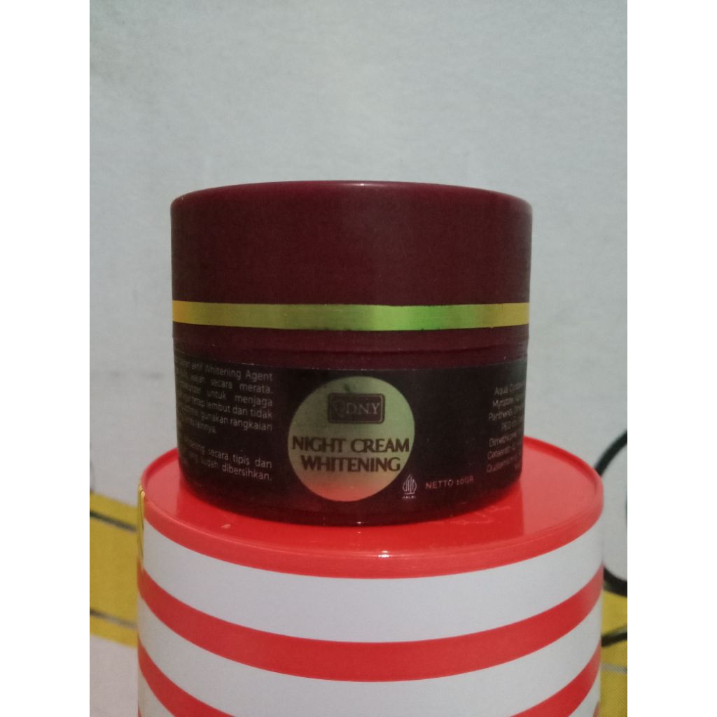 DNY Night cream whitening