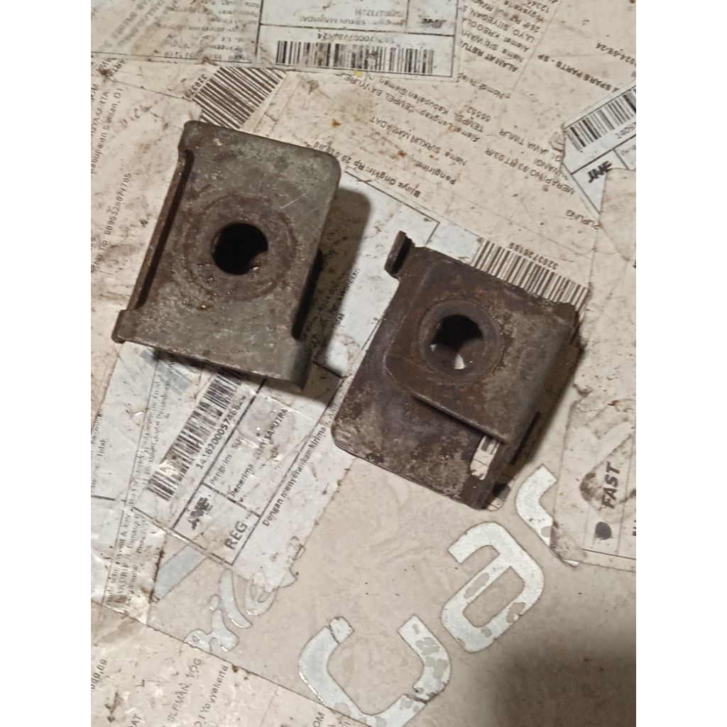 plat arm Yamaha fizr original