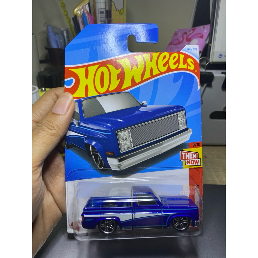 Hot Wheels ‘83 Chevy Silverado Then and Now
