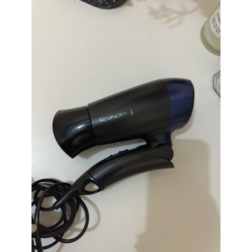 Hair Dryer Remington D2400