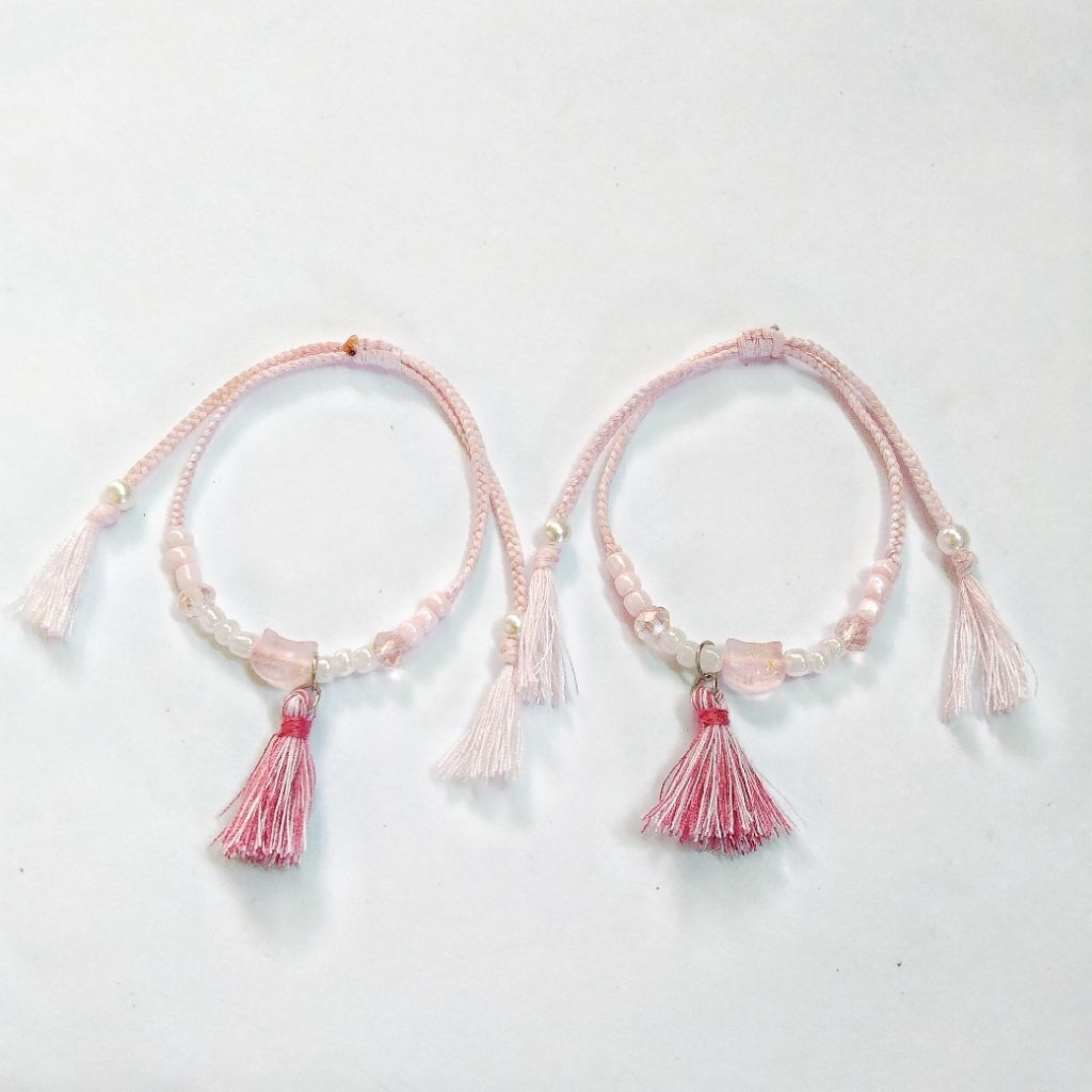 neko neko bracelet