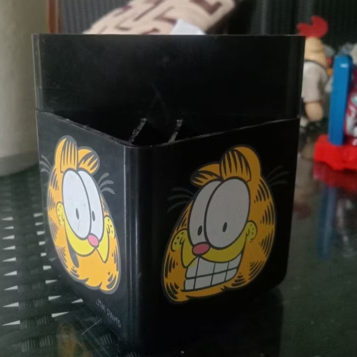 

Tempat Pensil Pulpen Garfield Original