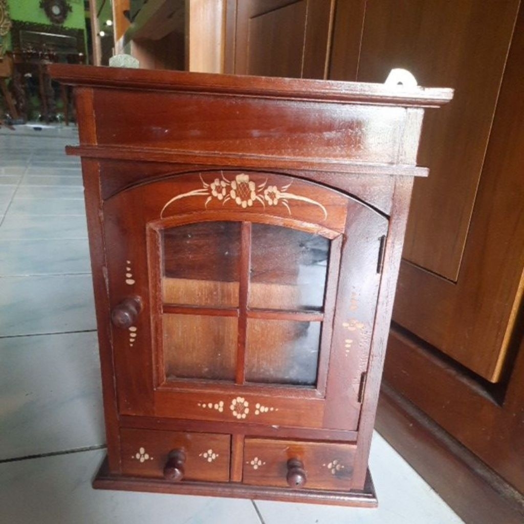 tempat kunci-lemari kunci motif-lemari kunci kayu jati