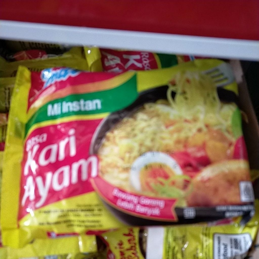 

indomie kari ayam/indomie soto/indomie ayam geprek/indomie rendang/indomie goreng aceh/indomie kaldu/indomie goreng