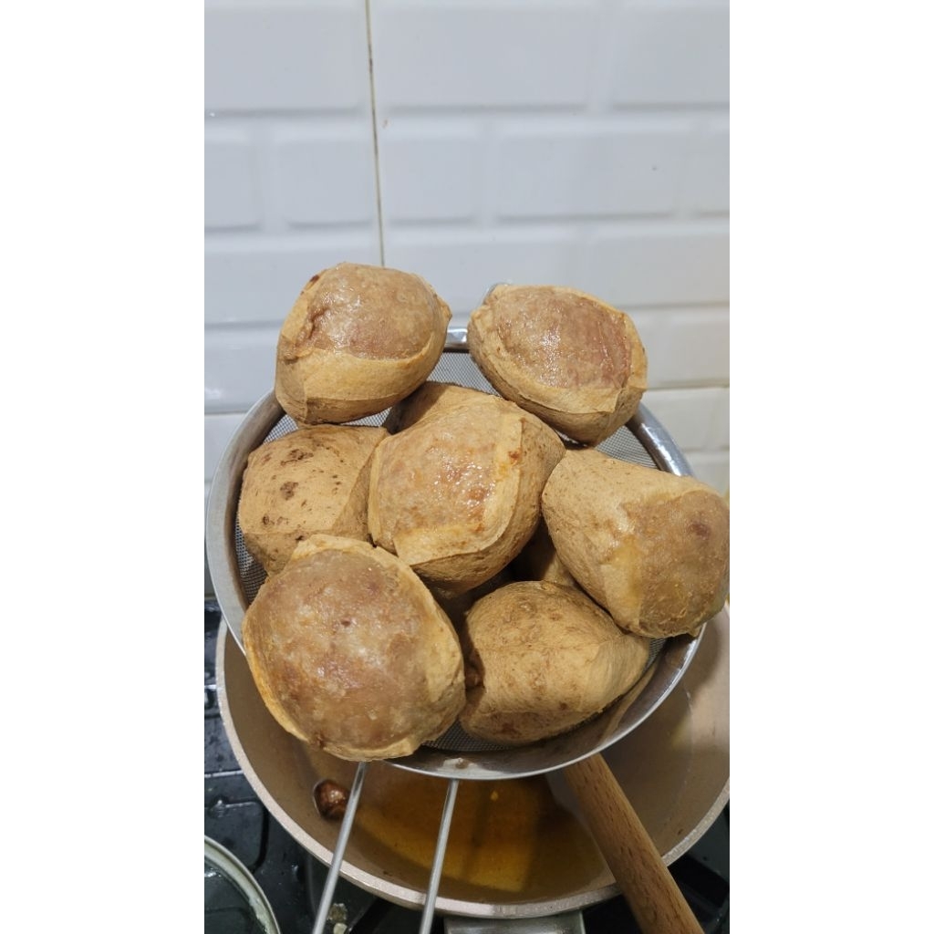 

Tahu Bakso Tahu Walik Original Pedas Khas Semarang Frozen Digoreng