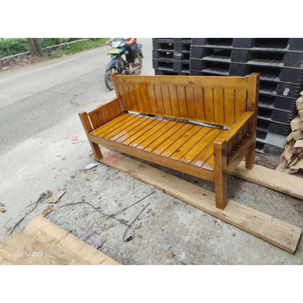 bangku santai/bangku ngopi/bangku teras/bangku kayu jati Belanda