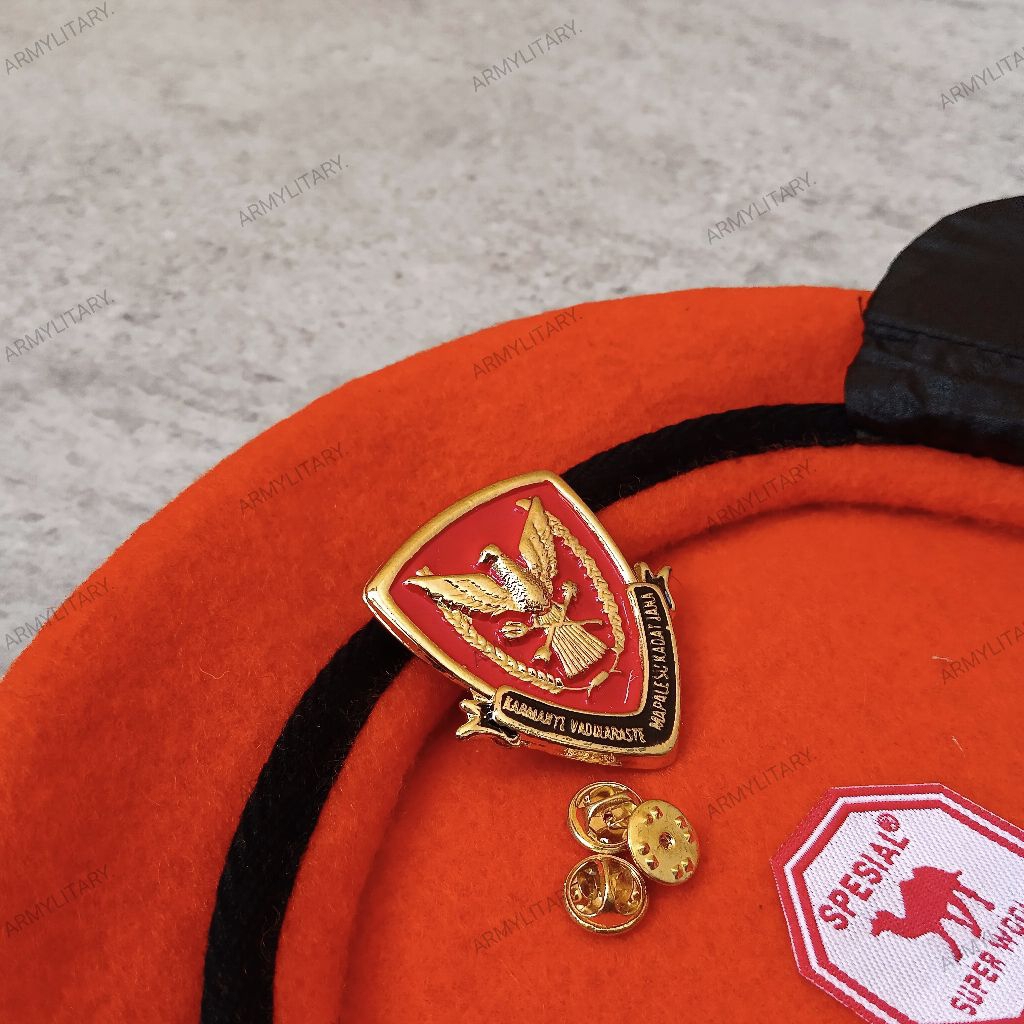 BARET DAN PIN BARET PASKHAS TNI AU