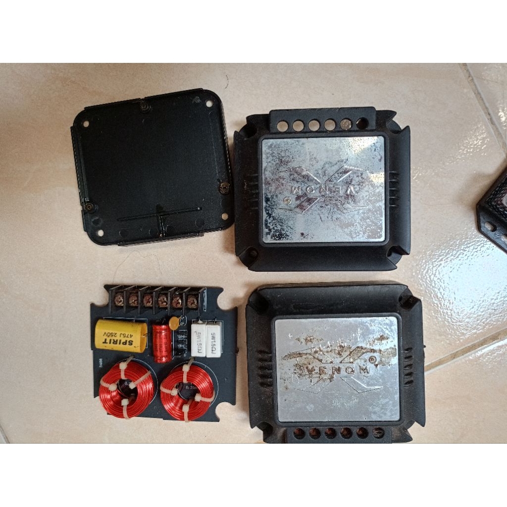 crosover pasif 2 way venom xseries