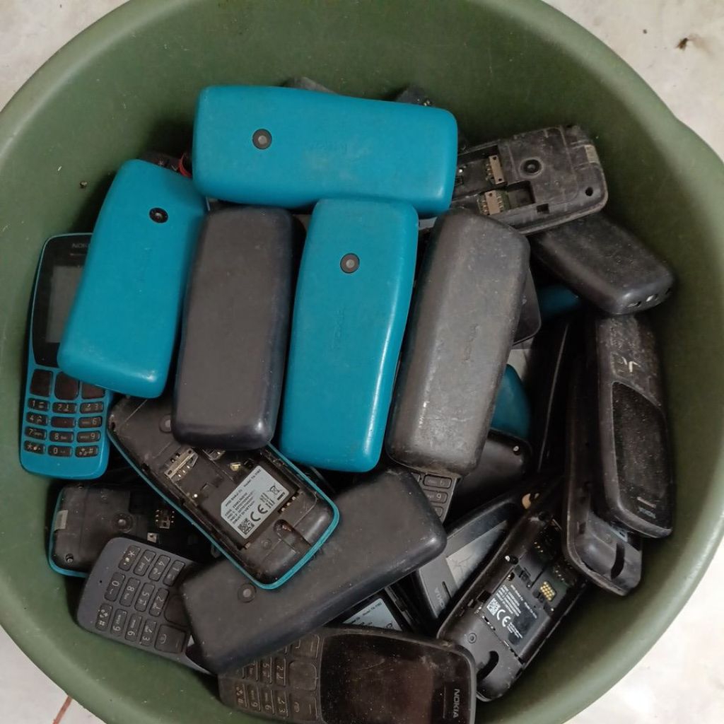 Nokia TA. 1114 dan Nokia TA.1192 Gambling  cas Mikro