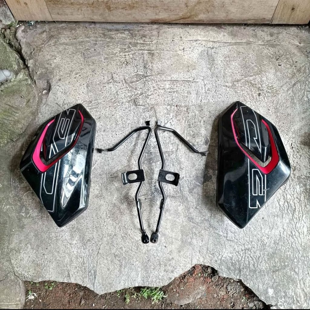 sayap tengki Honda cb Verza 150 original