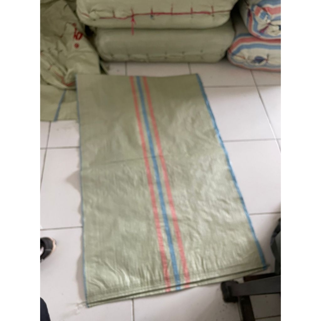 karung bekas paket 75x115