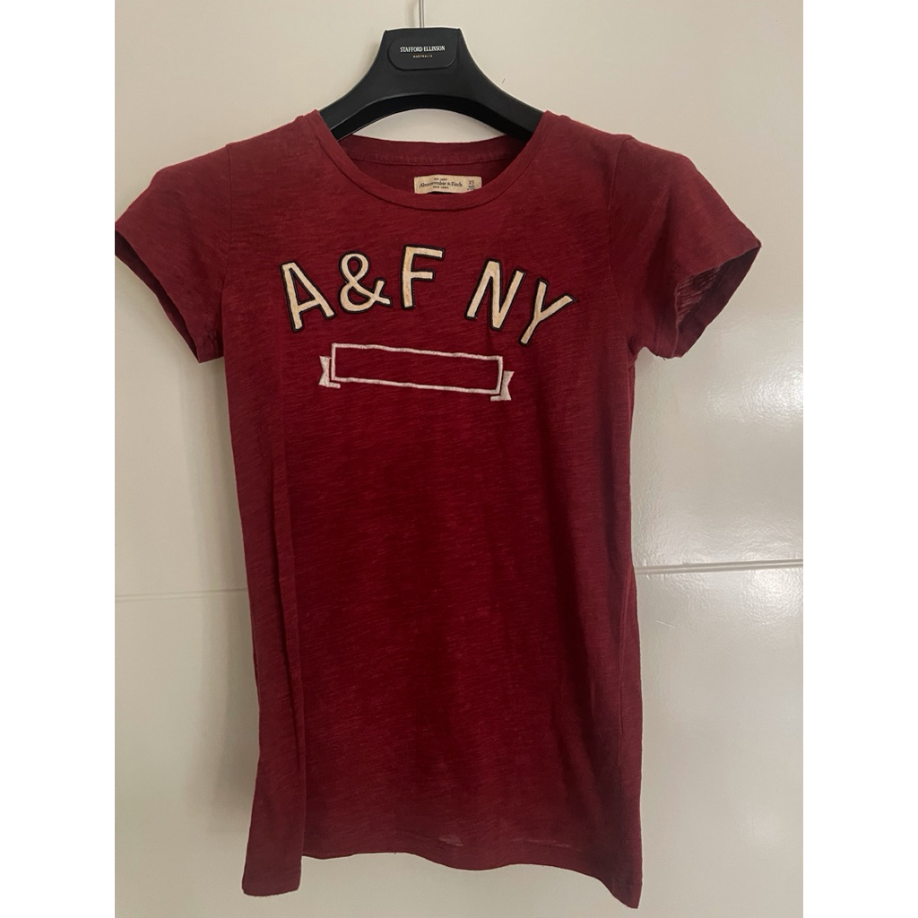 NEW ABERCROMBIE AND FITCH woman tshirt size xs (BARU ORIGINAL ABERCROMBIE AND FITCH kaos size xs)
