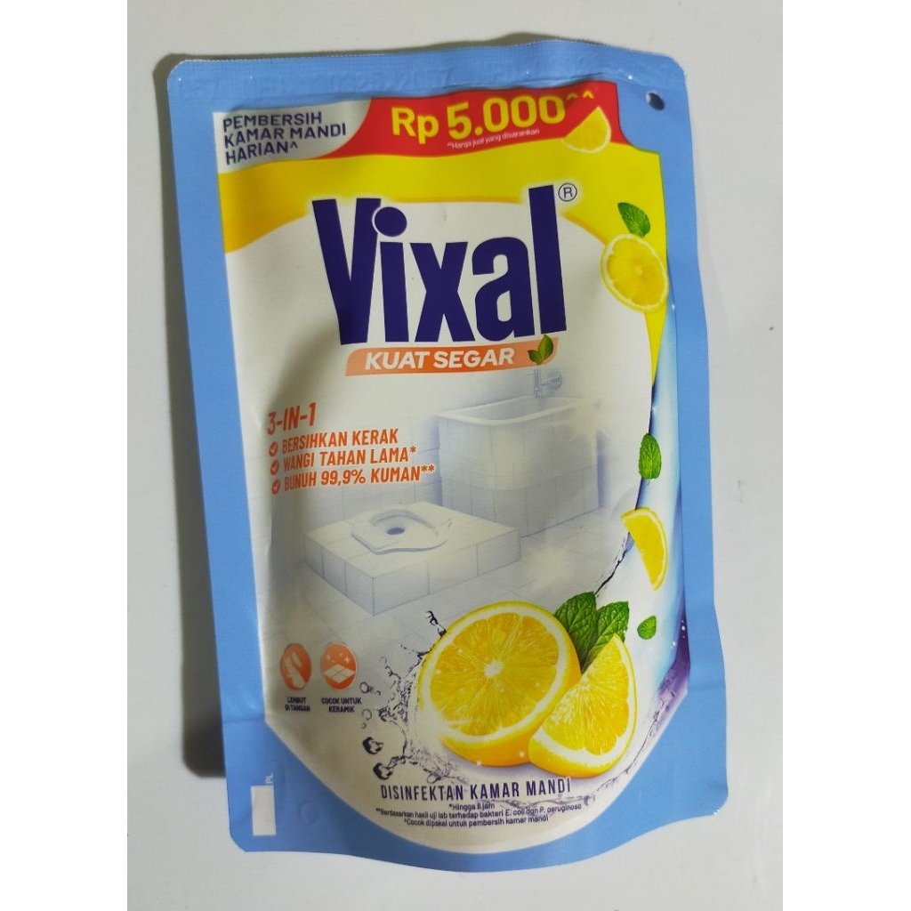 VIXAL DIsinfektan Kamar Mandi Refill 180ml Kuat dan Segar
