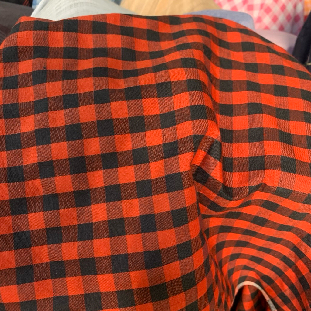 kain katun motif - kain katun cvc kotak - kain katun premium - kain pollycotton