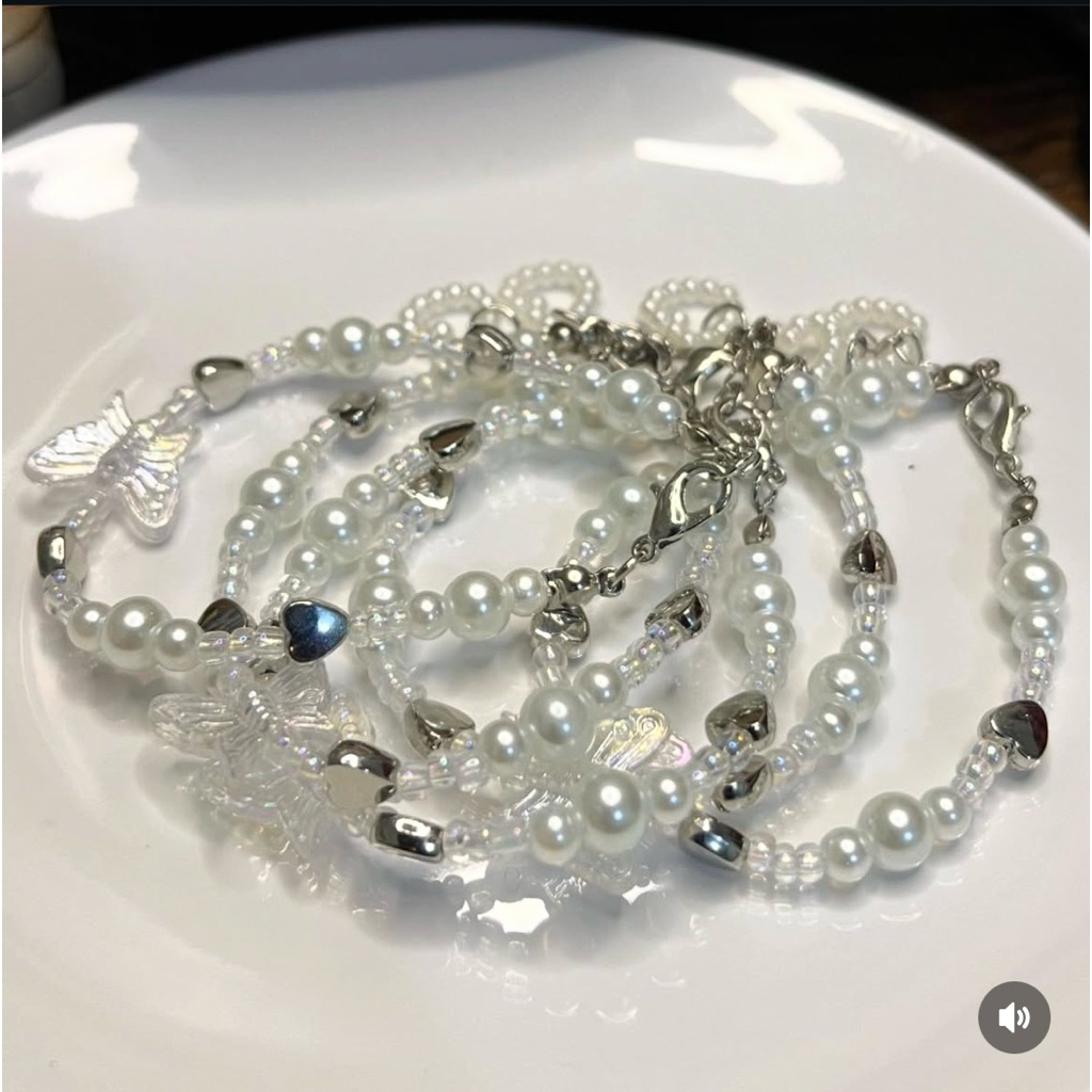 Butterfly bracelet, Pearl bracelet