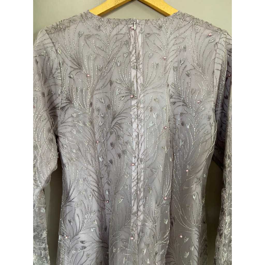 Tunik Brokat warna ungu muda