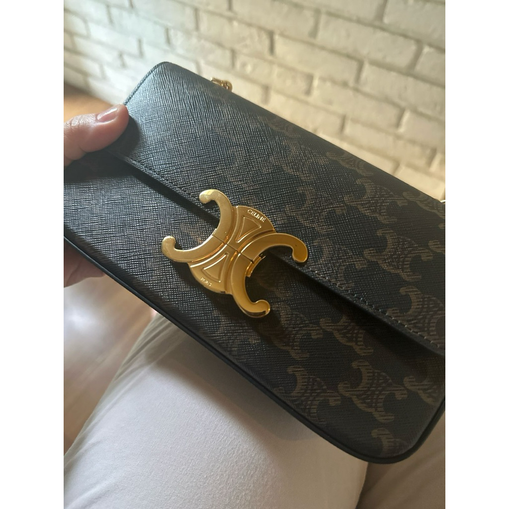 Celine Triomphe Canvas Chain Shoulder Bag Tan (Authentic)