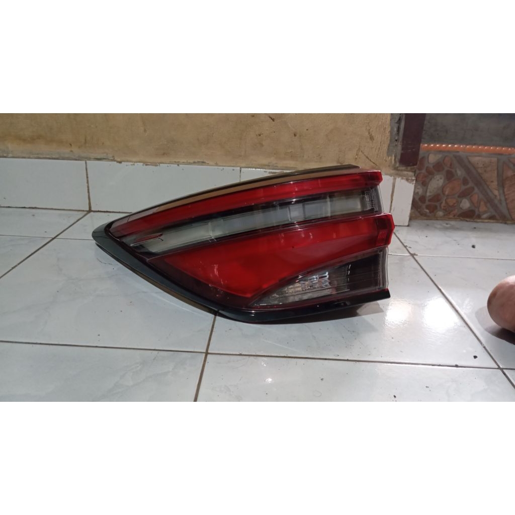 Stoplamp Fortuner VRZ 2021