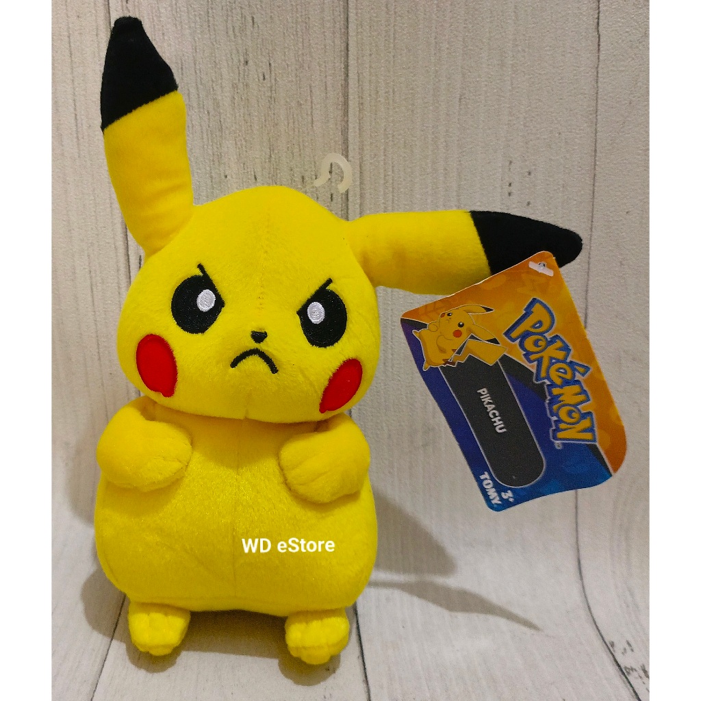 Boneka Tomy Pokemon Pikachu