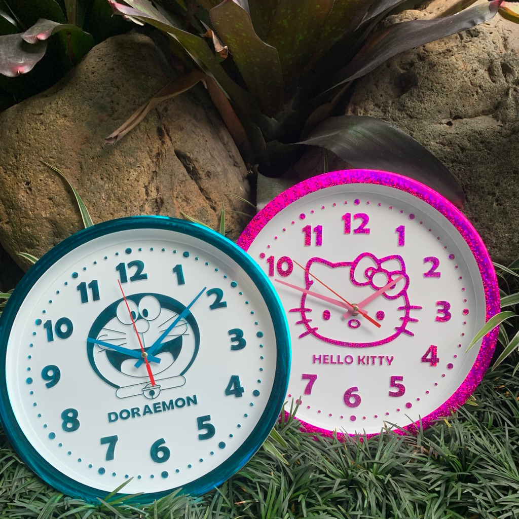 jam dinding 333555 karakter bling/ jam dinding karakter lucu/jam dinding unik/DORAEMON/Hellokiti