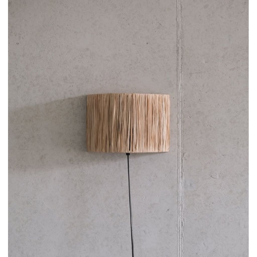 kap lampu dinding 24cm rotan sintetis