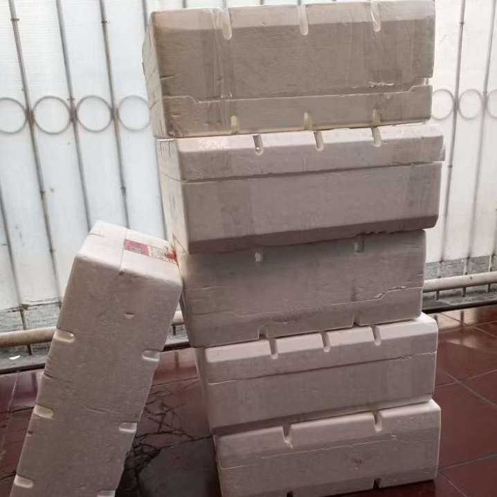 

Stereofoam / foam bekas anggur