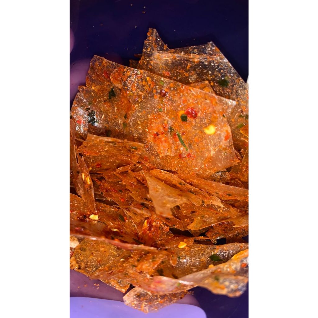 

Kripik Kaca Pedas gurih / kripca beledag / / kripik beling pedas / Bellzann Snack