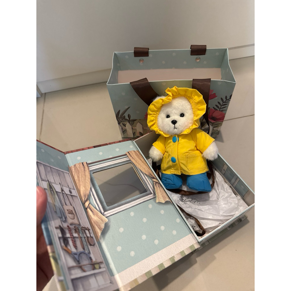 NEW TEDDY TALES KOREA WITH RAINCOAT TEDDY KEYCHAIN