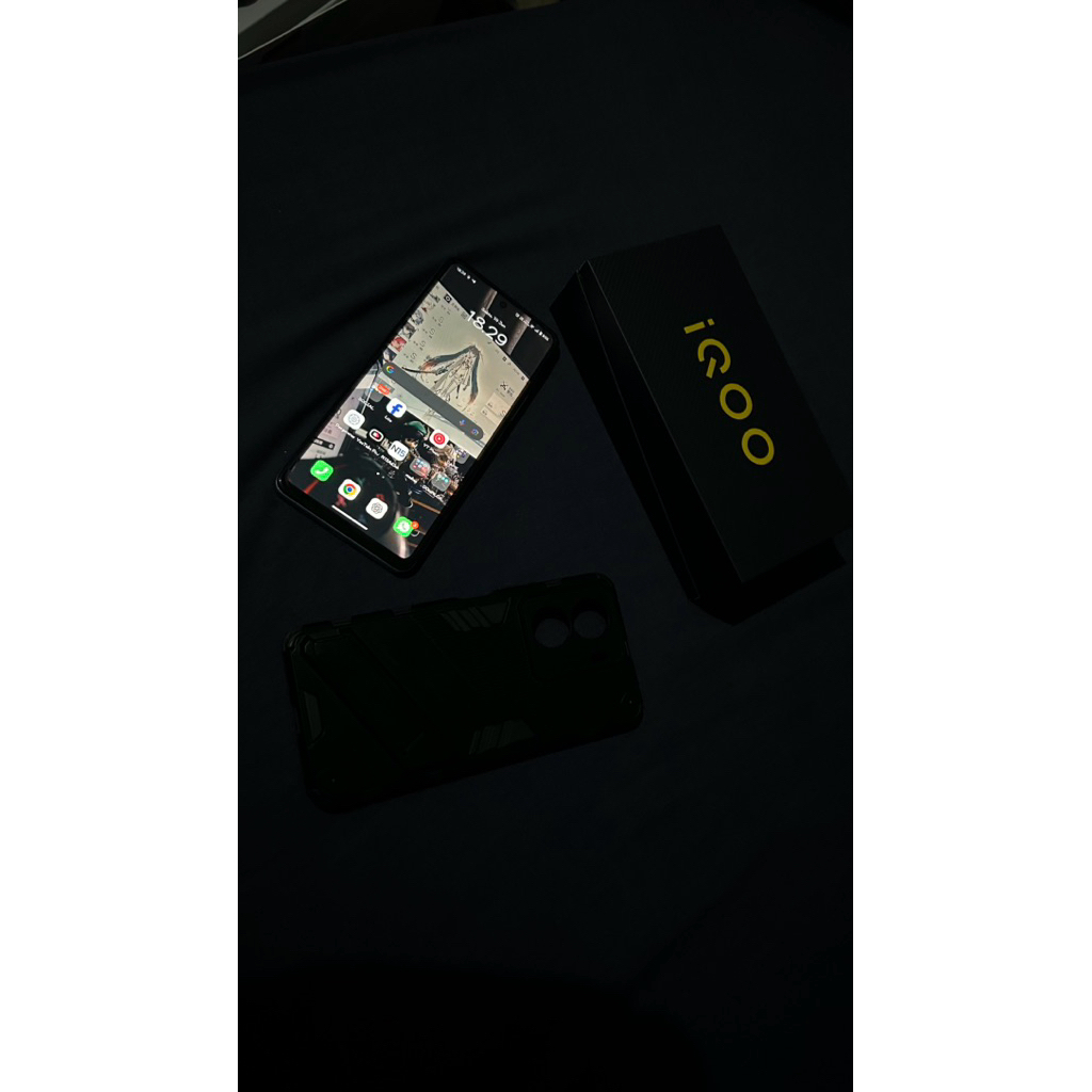 IQOO Z7 12/256 (Second)