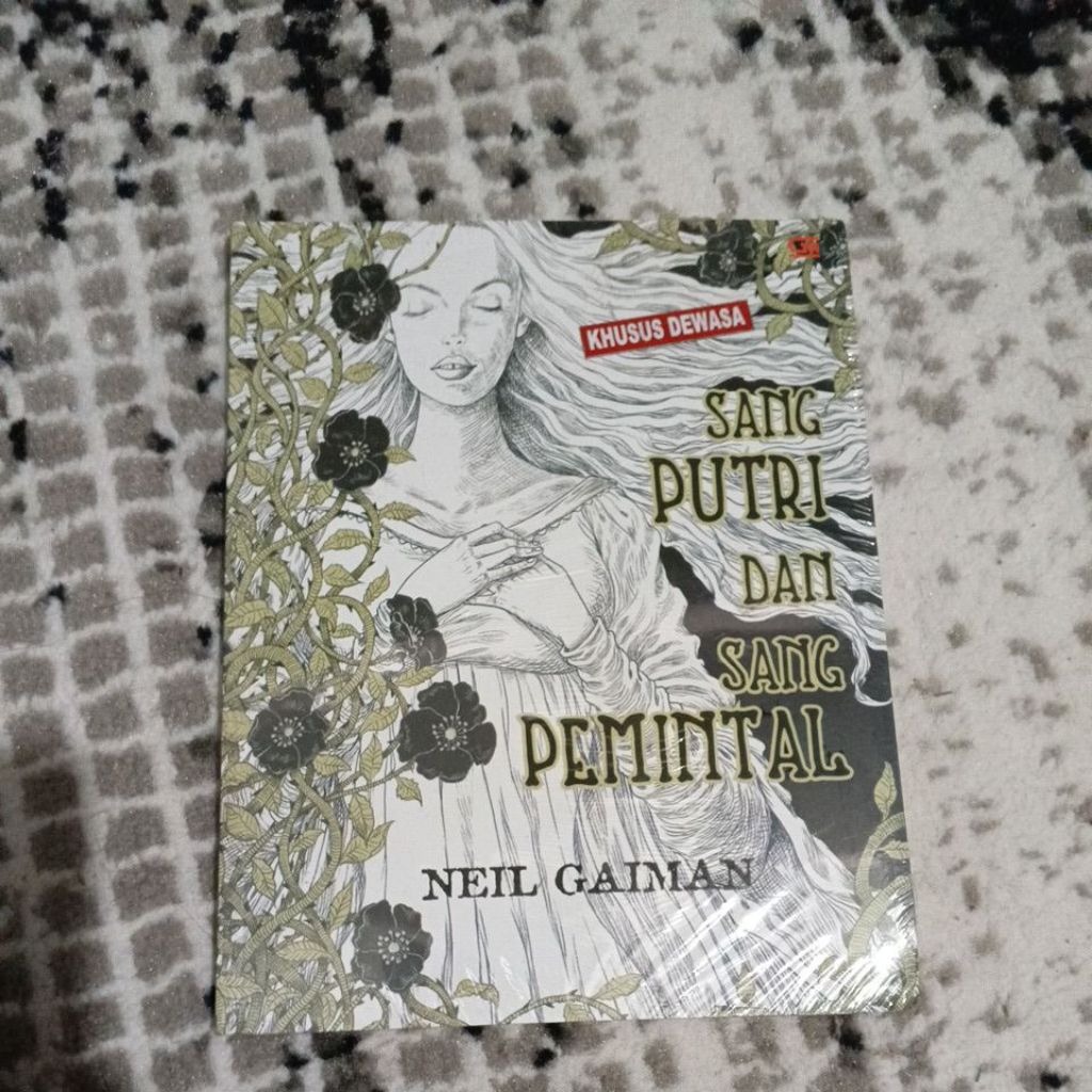Novel Sang Putri dan Sang Pemintal - Neil Gaiman