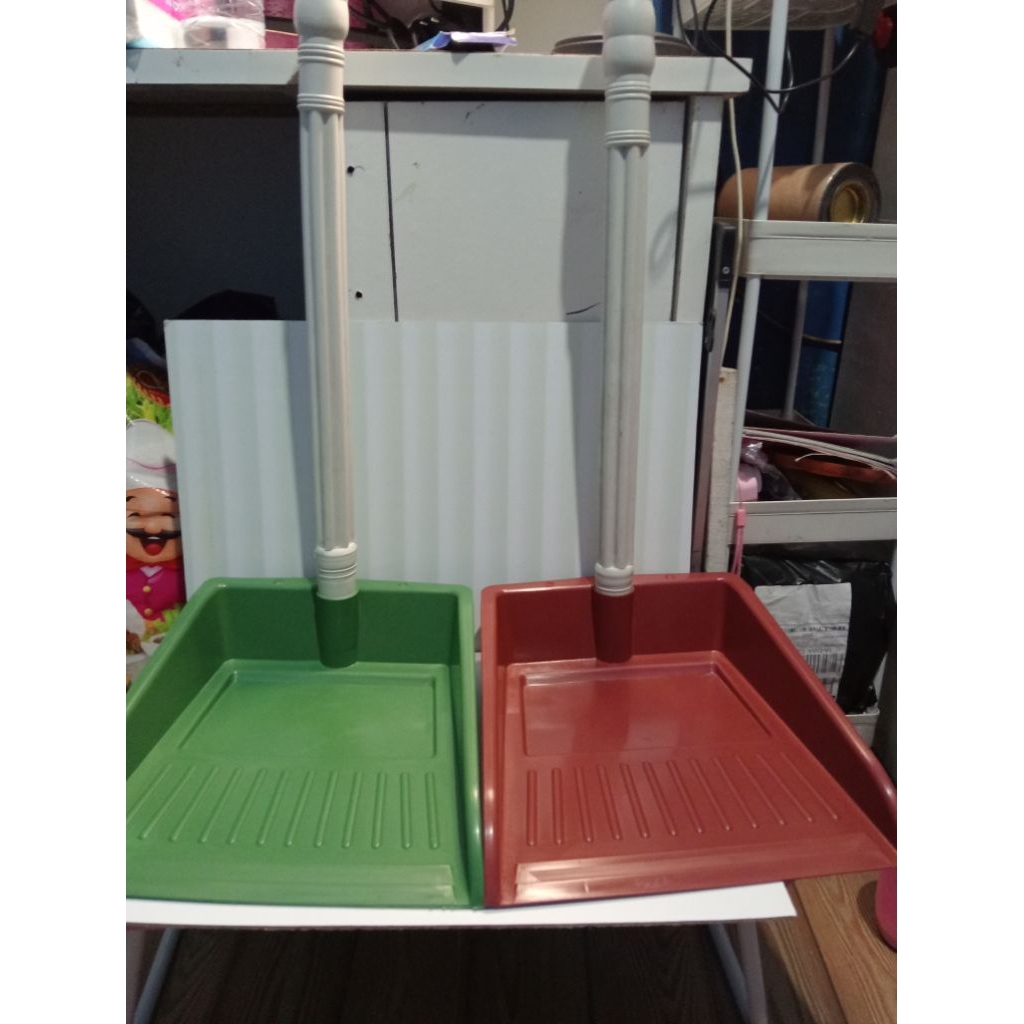 Pengki sampah/SerokanSampahGagangPlastik