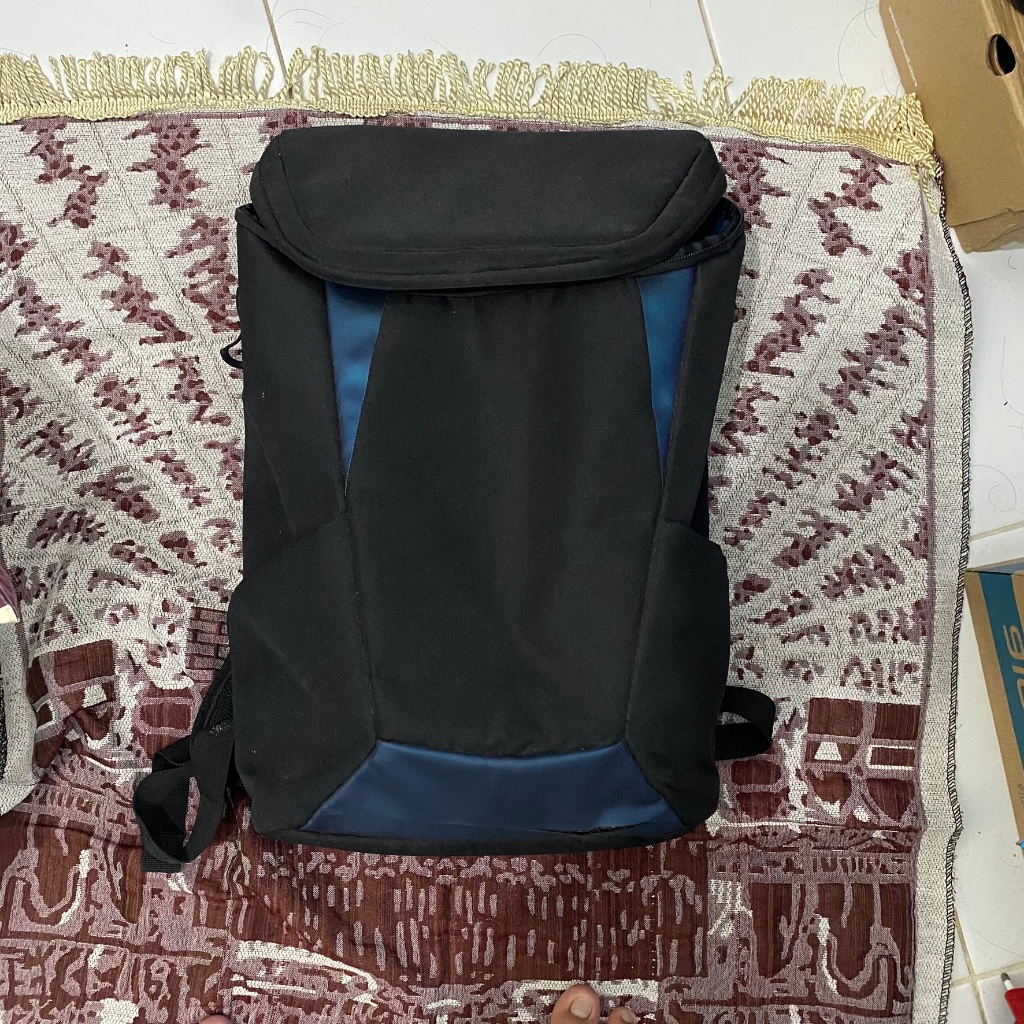 Tas Lenovo IdeaPad Gaming 15.6inch Backpack Notebook Original 15,6" (Preloved)